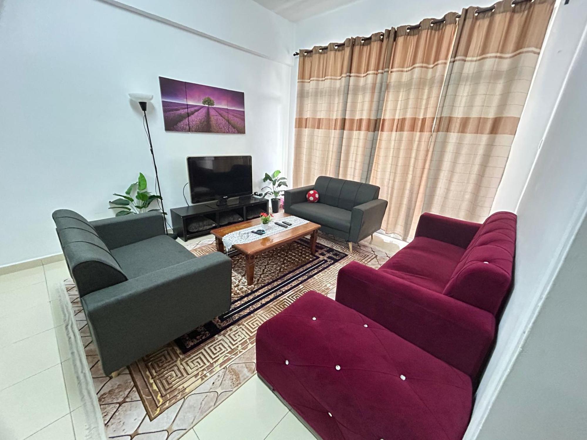 D'Zara Homestay 세팡 외부 사진